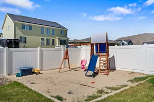 1851 E Chukar Dr N, Eagle Mountain, UT 84005 - Photo 45