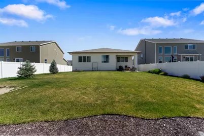 1851 E Chukar Dr N #B167, Eagle Mountain, UT 84005 - Photo 43