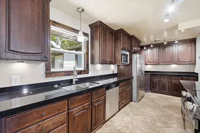 655 Mohawk Ave, Pleasant Grove, UT 84062 - Photo 11