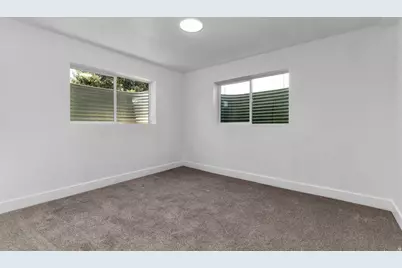 5722 S Gandalf Dr, Taylorsville, UT 84129 - Photo 17