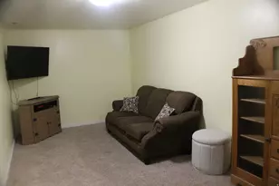 349 N Bluff St, Providence, UT 84332 - Photo 13