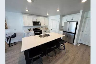 2141 N Glacier Ln E #222, Heber City, UT 84032 - Photo 3