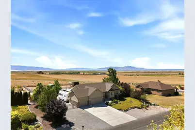 7145 N Ridge Rd W, Lake Point, UT 84074 - Photo 45