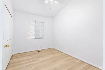 2143 E Alta Cove Cir, Sandy, UT 84093 - Photo 15