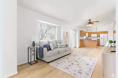 2143 E Alta Cove Cir, Sandy, UT 84093 - Photo 7
