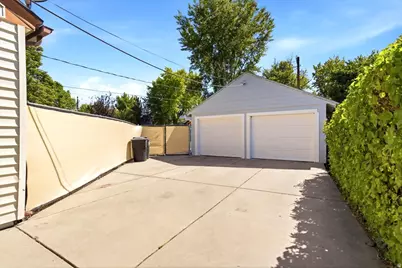 446 N 100 E, Kaysville, UT 84037 - Photo 3
