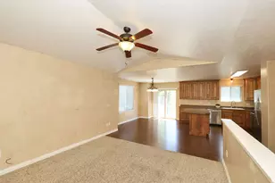 5529 S Harvey Heights, Taylorsville, UT 84118 - Photo 9