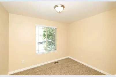 5529 S Harvey Hts, Taylorsville, UT 84129 - Photo 23