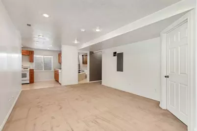 5037 W White Diamond Way, West Valley, UT 84120 - Photo 23