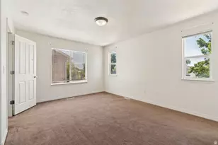 5037 W White Diamond Way, West Valley, UT 84120 - Photo 9