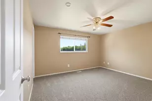 508 W 2700 S, Syracuse, UT 84075 - Photo 23