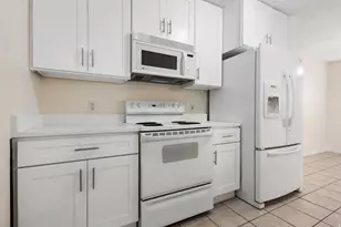 10504 S Sage Flats Way W, South Jordan, UT 84009 - Photo 3