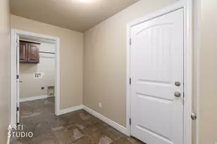 3915 N 2700 W, Farr West, UT 84404 - Photo 13