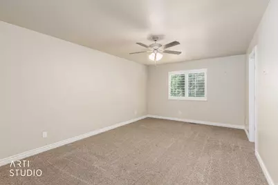 3915 N 2700 W, Farr West, UT 84404 - Photo 15
