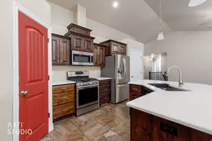 3915 N 2700 W, Farr West, UT 84404 - Photo 7