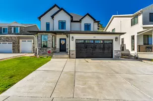 230 E Vista Way, North Salt Lake, UT 84054 - Photo 1