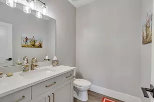 230 E Vista Way, North Salt Lake, UT 84054 - Photo 7