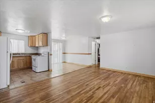 2443 N 475 W, Sunset, UT 84015 - Photo 7