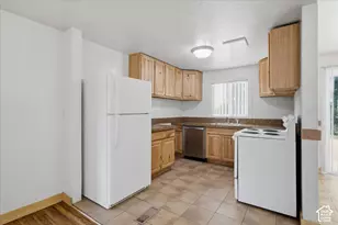 2443 N 475 W, Sunset, UT 84015 - Photo 9