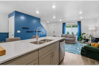 2806 N Fighting Falcon St, Layton, UT 84040 - Photo 11