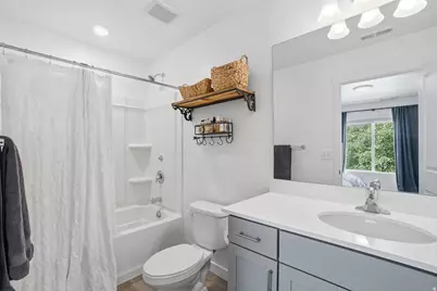 2806 N Fighting Falcon St, Layton, UT 84040 - Photo 21