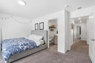 2806 N Fighting Falcon St, Layton, UT 84040 - Photo 15