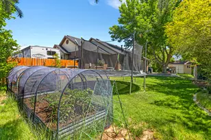 5558 S 400 W, Washington Terrace, UT 84405 - Photo 35