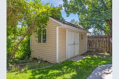 5558 S 400 W, Washington Terrace, UT 84405 - Photo 33
