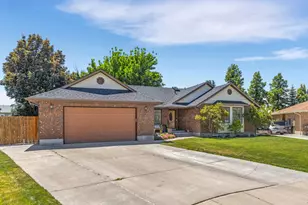 5558 S 400 W, Washington Terrace, UT 84405 - Photo 37