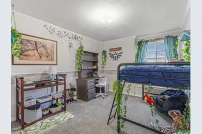 5558 S 400 W, Washington Terrace, UT 84405 - Photo 17