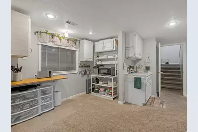 5558 S 400 W, Washington Terrace, UT 84405 - Photo 23