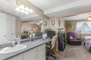 5558 S 400 W, Washington Terrace, UT 84405 - Photo 29