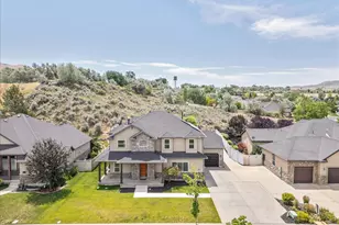 1079 Stone Fly Dr, Bluffdale, UT 84065 - Photo 3