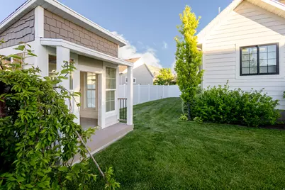 423 E 25 N, Millville, UT 84326 - Photo 39