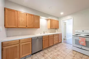 2387 E Beacon Dr, Salt Lake City, UT 84108 - Photo 23