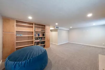2387 E Beacon Dr, Salt Lake City, UT 84108 - Photo 33