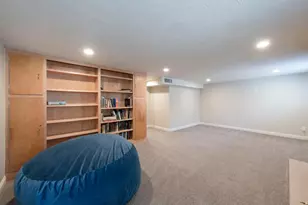 2387 E Beacon Dr, Salt Lake City, UT 84108 - Photo 33