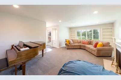2387 E Beacon Dr, Salt Lake City, UT 84108 - Photo 13