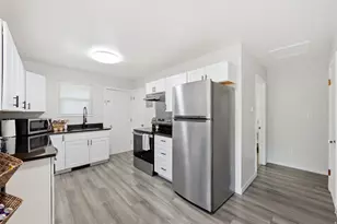 804 W 4050 S, Bountiful, UT 84010 - Photo 5