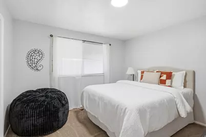 804 W 4050 S, Bountiful, UT 84010 - Photo 11