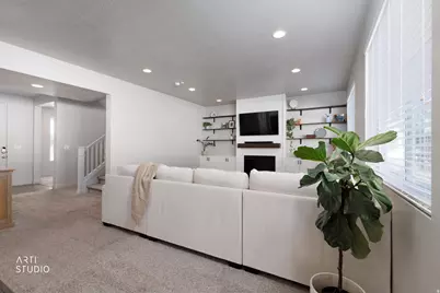 8026 S Barton Rdg, West Jordan, UT 84081 - Photo 5
