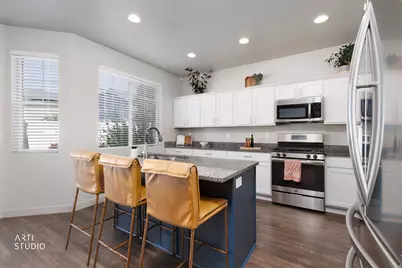 8026 S Barton Rdg, West Jordan, UT 84081 - Photo 13