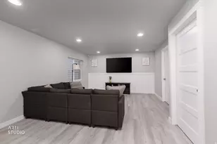 8026 S Barton Ridge, West Jordan, UT 84081 - Photo 15
