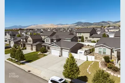 8026 S Barton Rdg, West Jordan, UT 84081 - Photo 39