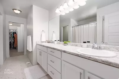 8026 S Barton Rdg, West Jordan, UT 84081 - Photo 21