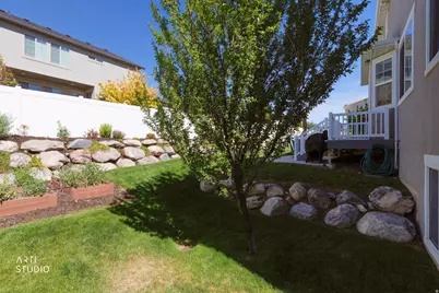 8026 S Barton Rdg, West Jordan, UT 84081 - Photo 33