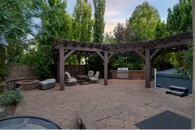 292 E Clubview Ln, Lehi, UT 84043 - Photo 43