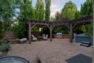 292 E Clubview Ln, Lehi, UT 84043 - Photo 43