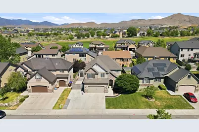 3817 E Pinehurst Dr, Eagle Mountain, UT 84005 - Photo 43