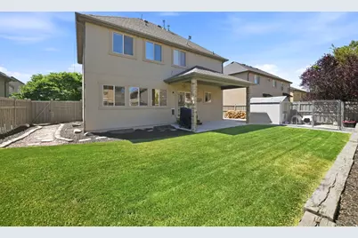 3817 E Pinehurst Dr, Eagle Mountain, UT 84005 - Photo 41